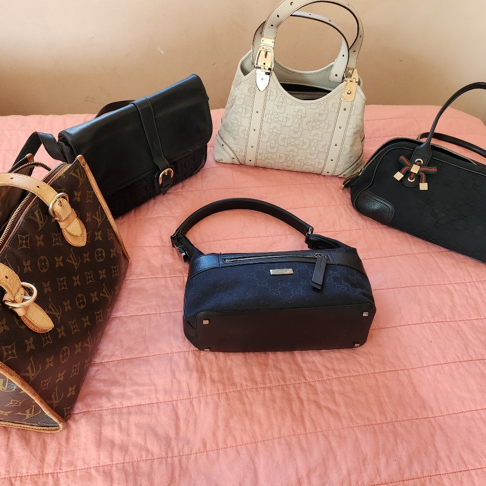 5 handbags